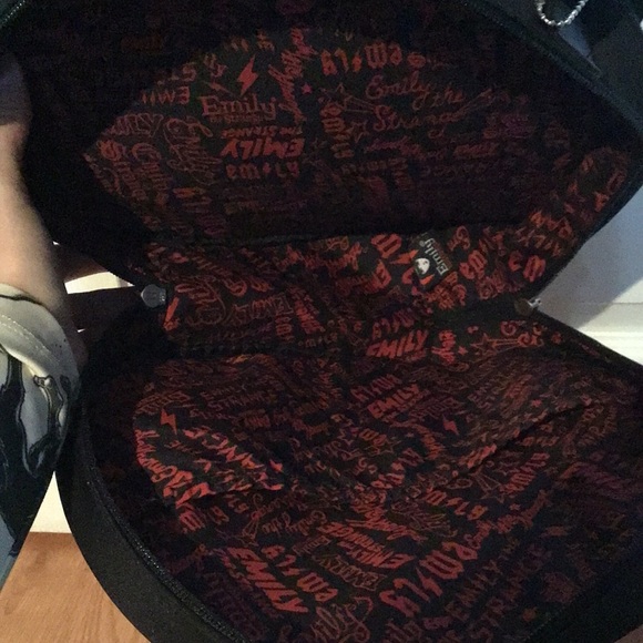 Emily the strange make up bag 2006 - Picture 6 of 7